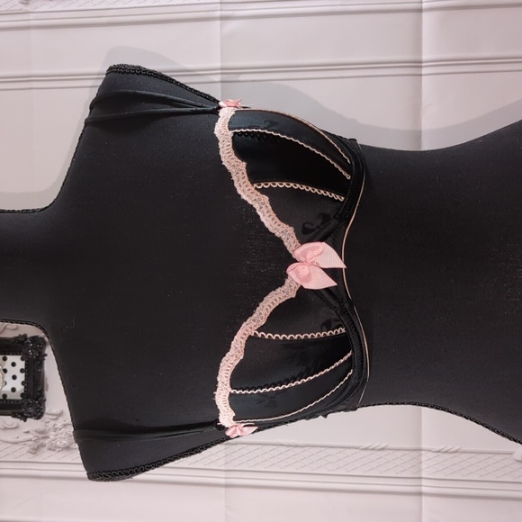 Victoria's Secret Sexy Little Things Vintage Bra 34B - Picture 7 of 7